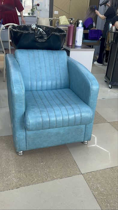 Срочно продаётся парикмахерское оборудование