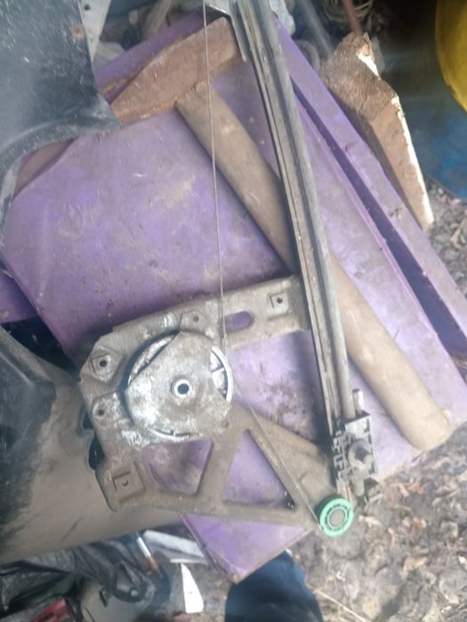 Запчасти ауди100 с4