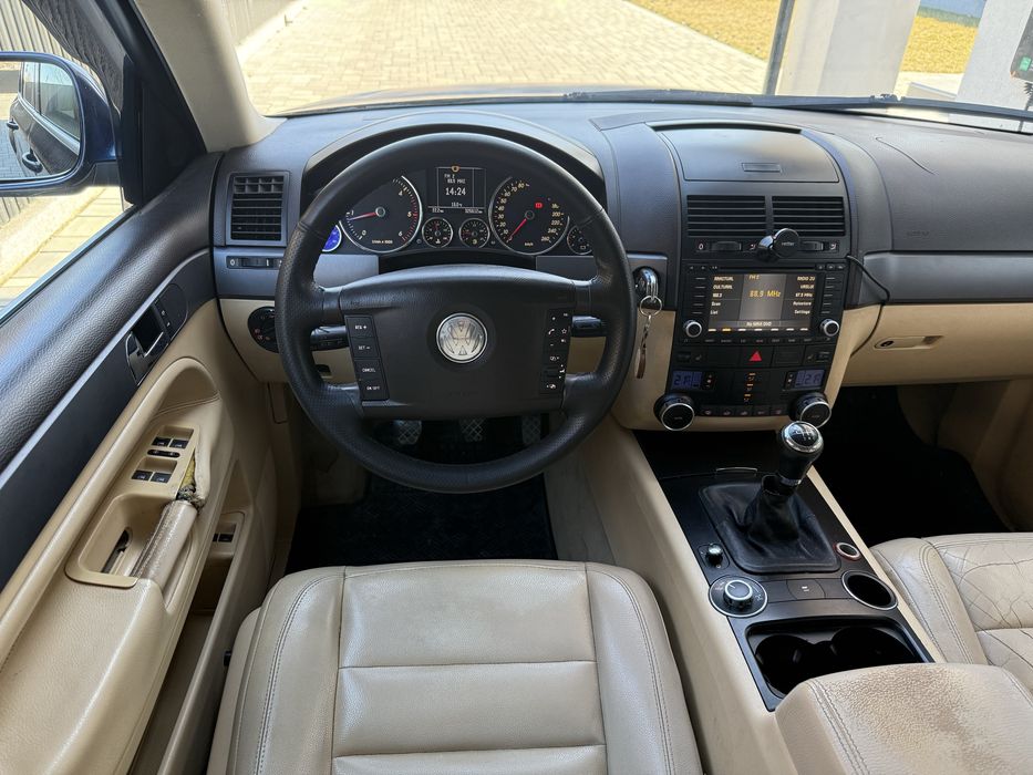 Preț Fix 4000 Euro sau Schimb. TOUAREG DIESEL 3.0 litri MANUAL