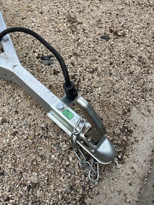 Продам автомобильный прицеп