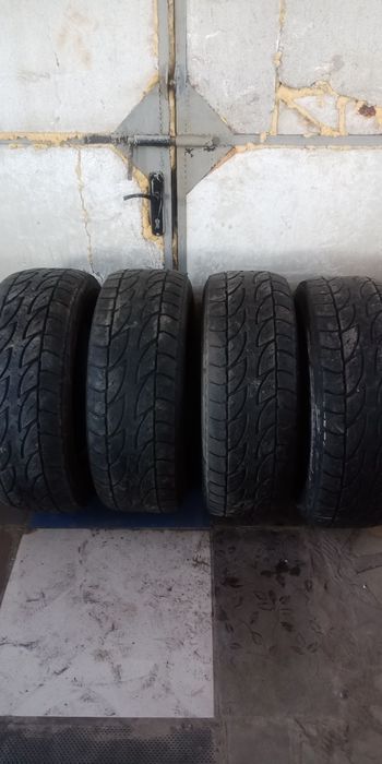 Авто Резина для джипа