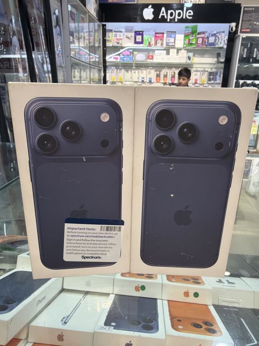 Iphone 17 pro 256 gb blue e sim e sim