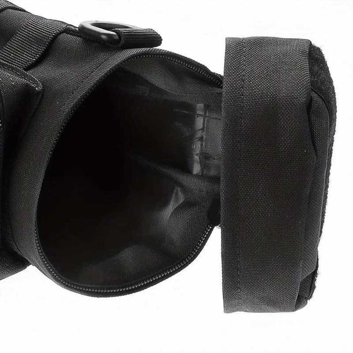 Мъжка чанта с дръжка в два цвята- за бутилка с вода, телефон, портмоне