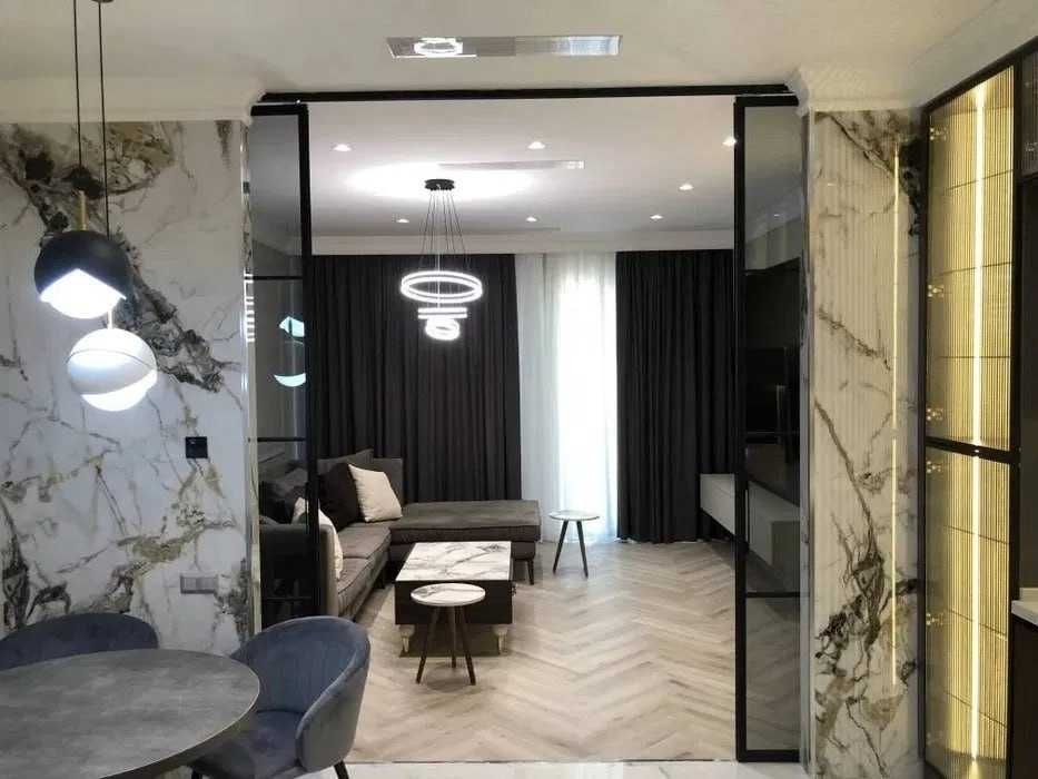 Роскошная 2х комнатная квартира близко к центру ул. Махтумкули IT PARK