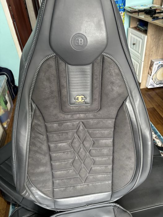 Кожанный новый чехол