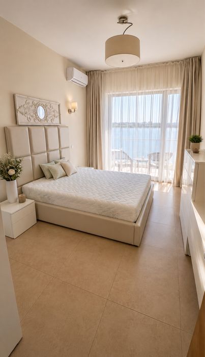 Apartament premium cu vedere frontală la Lacul Siutghiol- doar termen lung