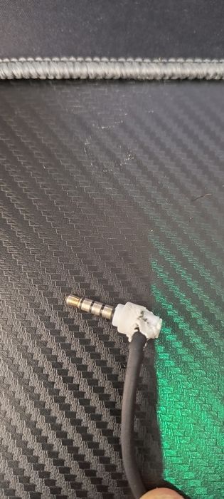 Razer Blackshark  v2  Слушали