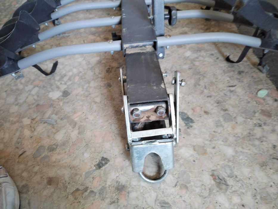 Багажник за велосипеди за теглич за 4 броя колелета