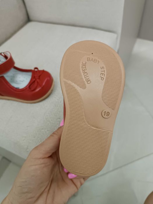 Детски отворени обувки