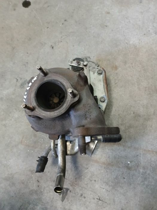 Turbina toyota auris corolla 2.0 d an 2014 euro 5 cod 1301220132