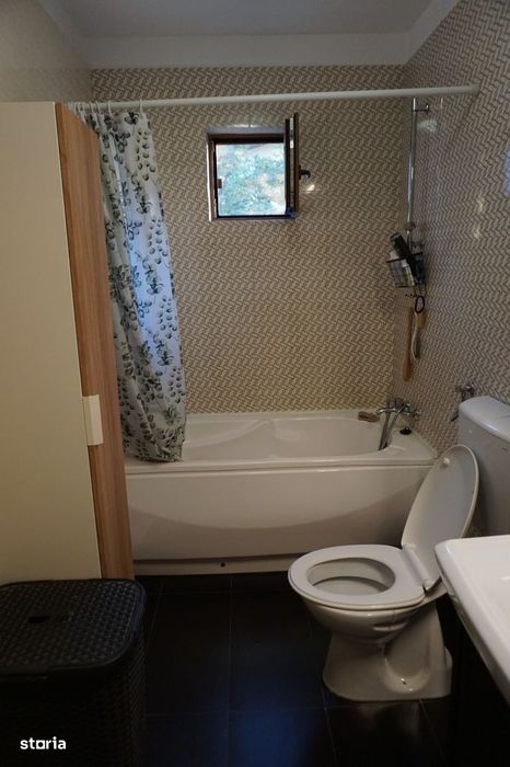 Apartament 2 camere, decomandat, mobilat, zona Bucovina