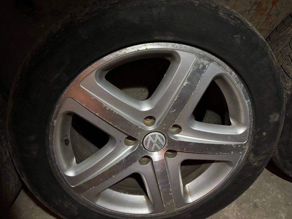 Гуми и джанти за Туарег