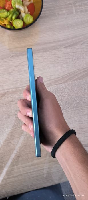 Poco f5 8/256 gb