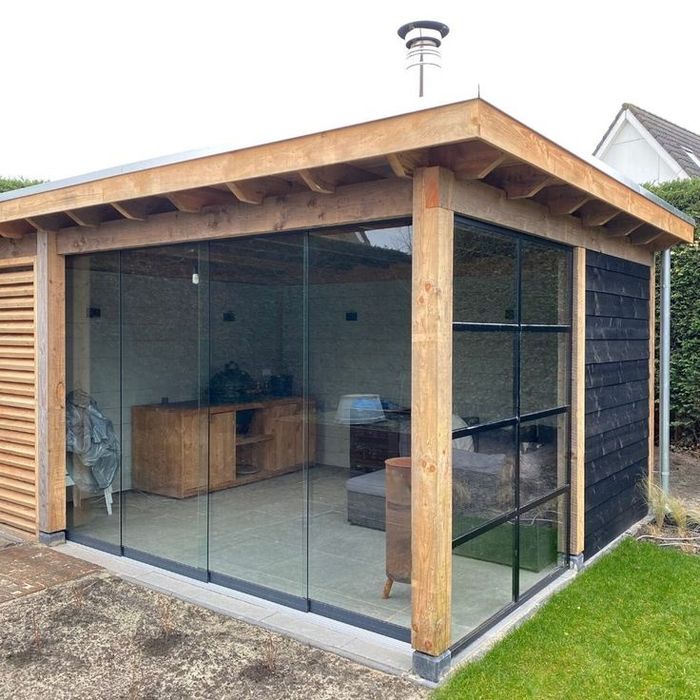 Vând foișor  din lemn
-foișoare la comanda
-pergole modele moder