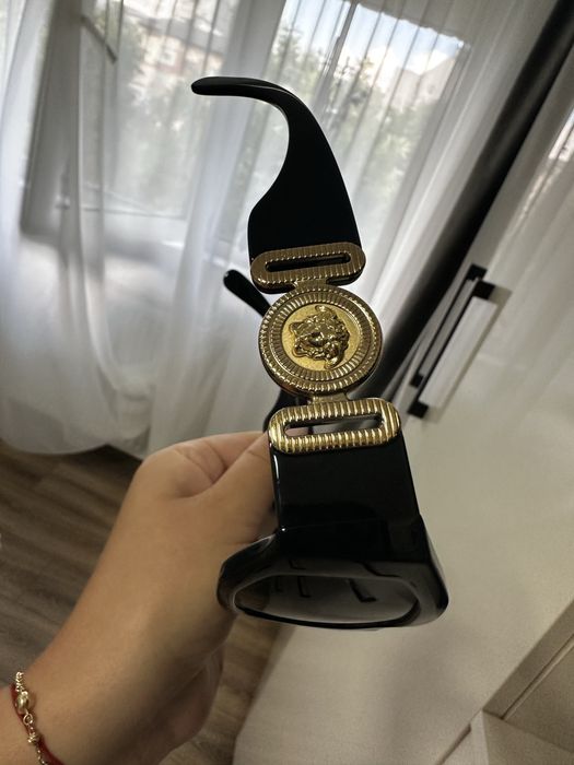 Ochelari versace impecabili