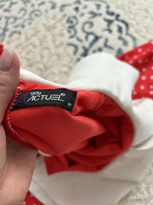 Продам красивое платье