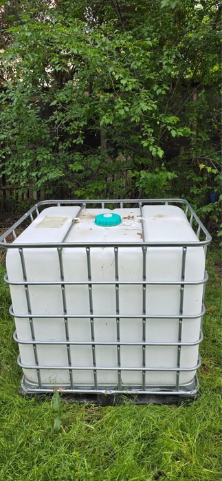 Bazin IBC 1000L curat