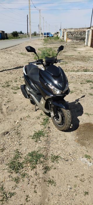 Продам скутер force