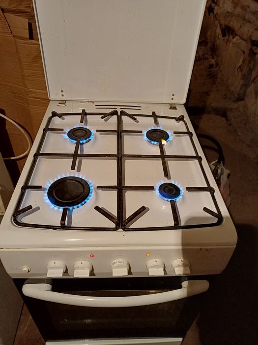 Продам плиту ханса