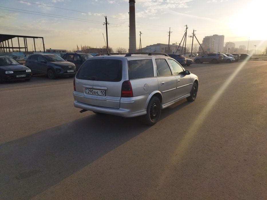 Опель вектра Б. Универсал. Дизель!