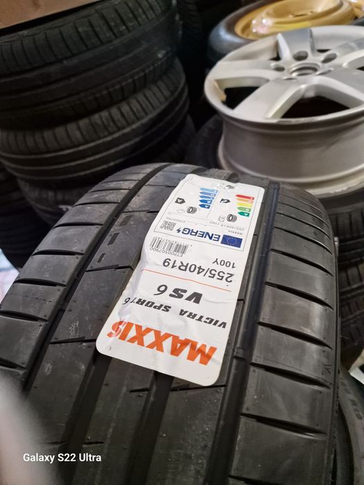 255 40 19 Maxxis VS6 Victra Sport6 klassA