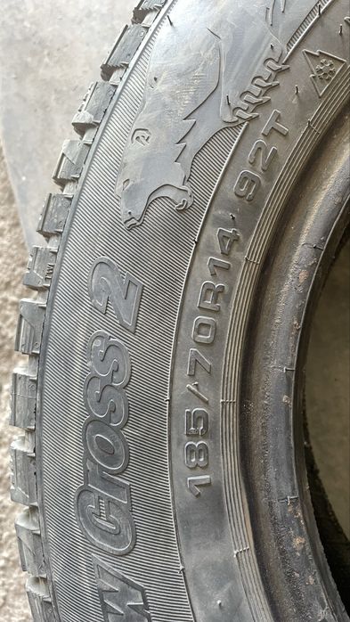 Продам 2 шины 185/70/14