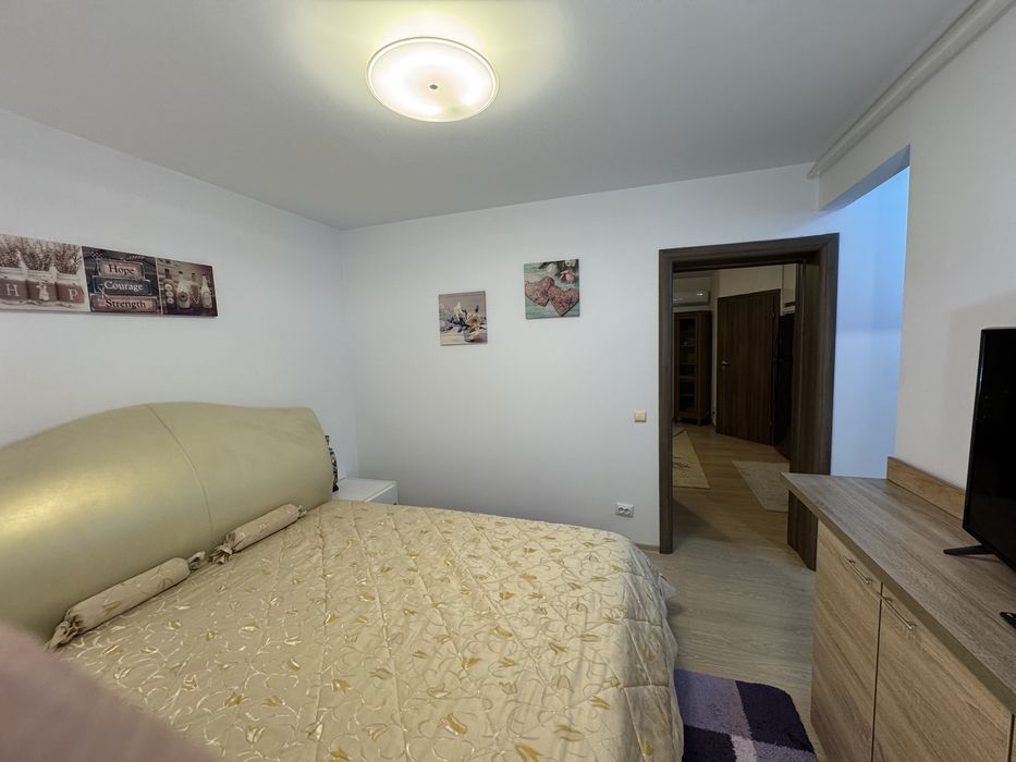 Apartament 2 camere in vila - curte, parcare incluse,direct proprietar