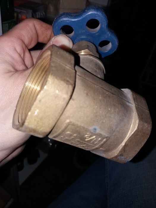 продам краны бронзовые СССР НОВЫЕ