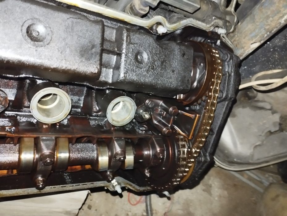 клапанная крышка bmw БМВ m54b30