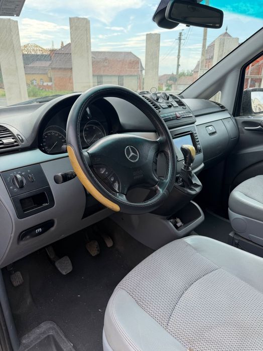 MERCEDES-BENZ V-Class 2010 — imagine 5