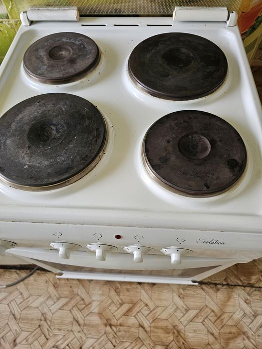 Продам электроплиту