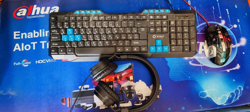 Компьютер игровой, гарнитура в подарок