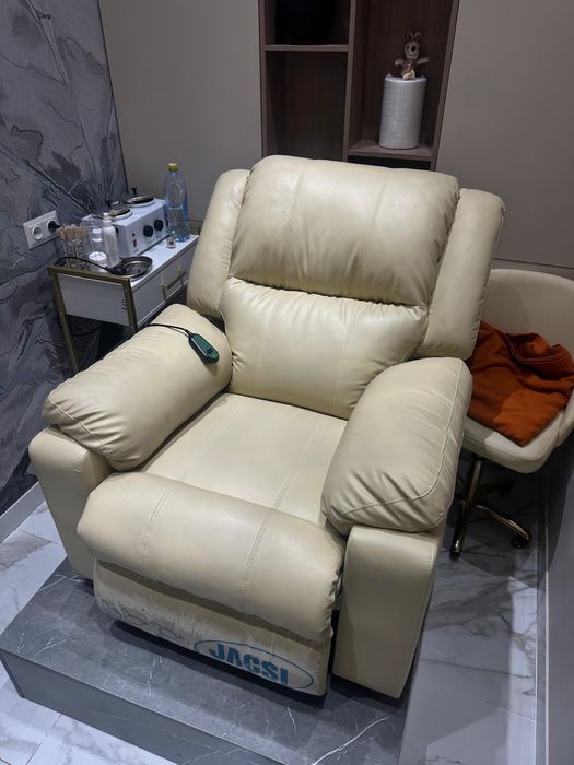 Реклайнер кресло