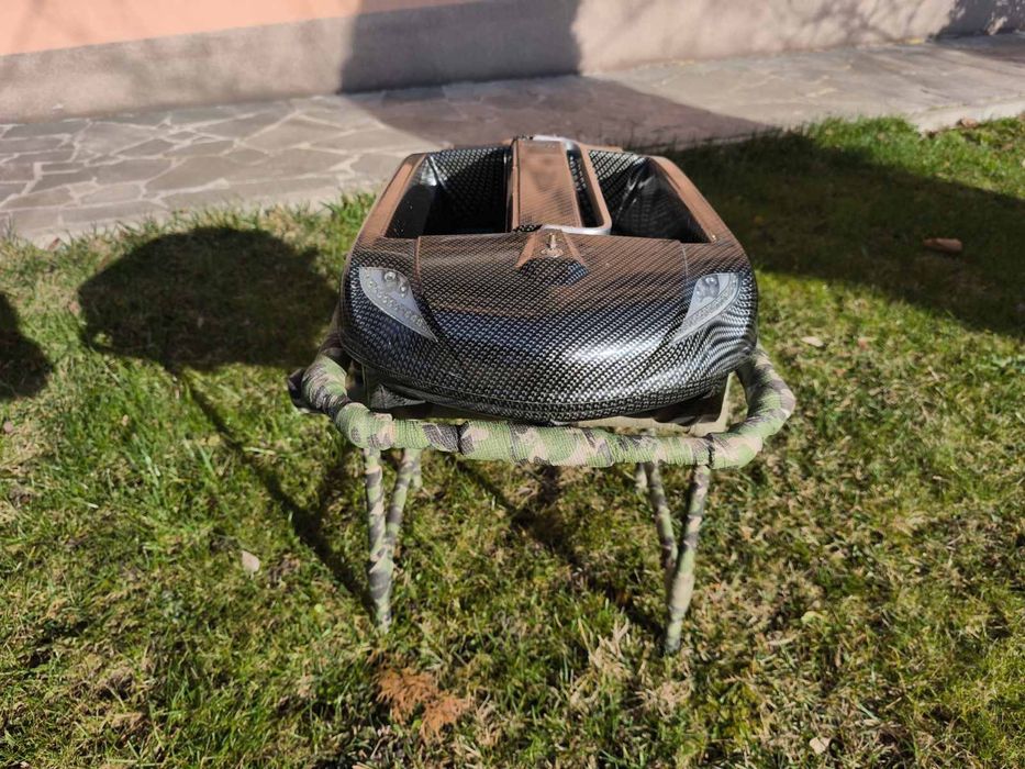 Лодка за захранка Carplounge RT4 Сонар Toslon TF500