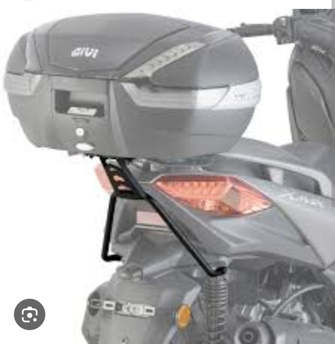 Givi SR2149 за Yamaha X-MAX 300  стойка за куфар