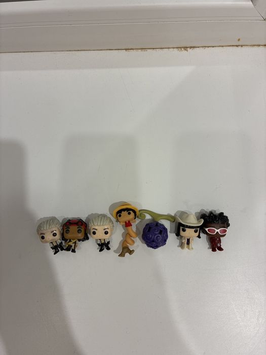 Колекция kinder joy one piece