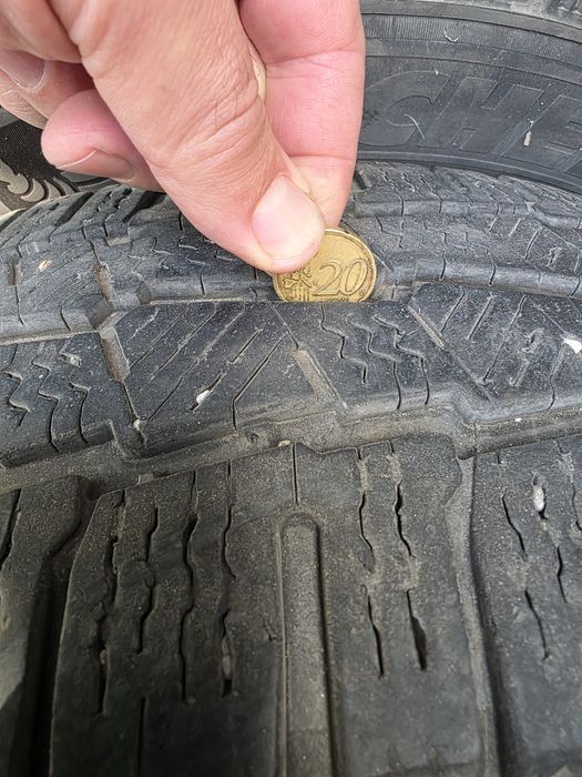 MISHELIN ALPIN 195/70 R 16 c