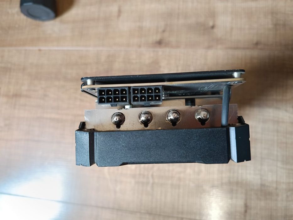 Видеокарта rx5700 - 8gb
