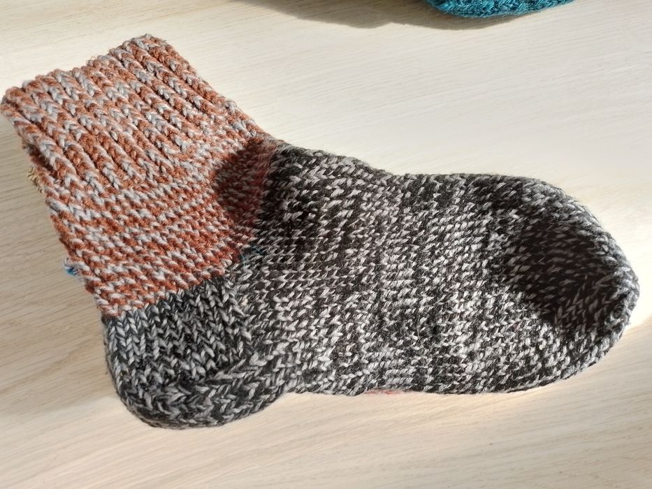 Носки вязанные продам