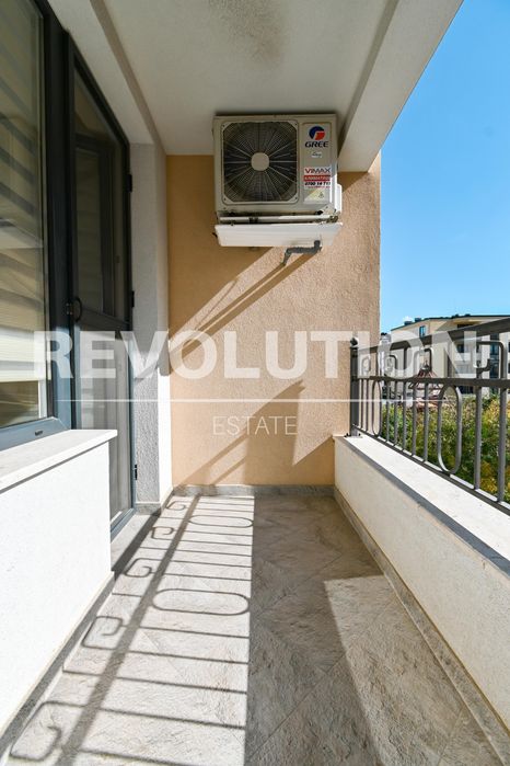 Дава се под наем Двустаен апартамент в София, Кръстова вада - 71 кв.м за 800 € - Снимка #8