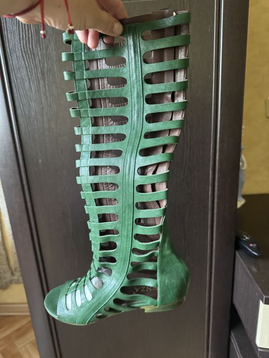 Продаю женские гладиаторы