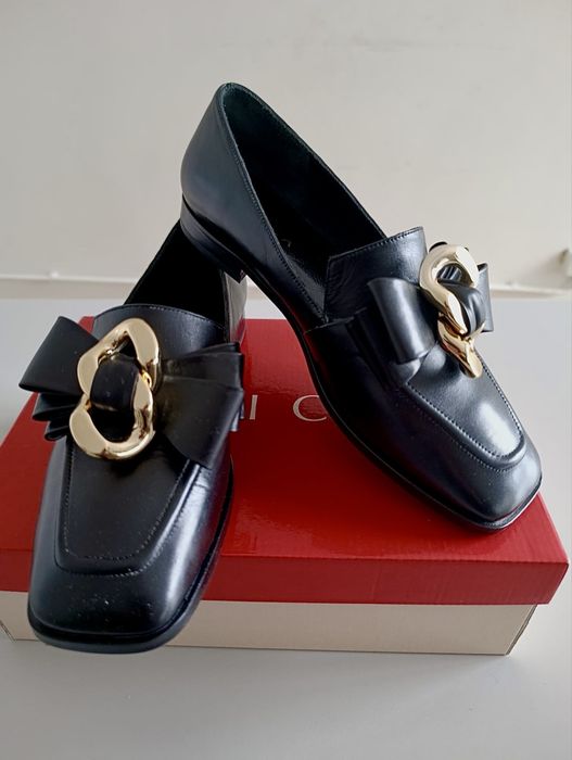 Pantofi Epica marimea 40