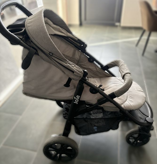Carucior Joie in stare perfecta