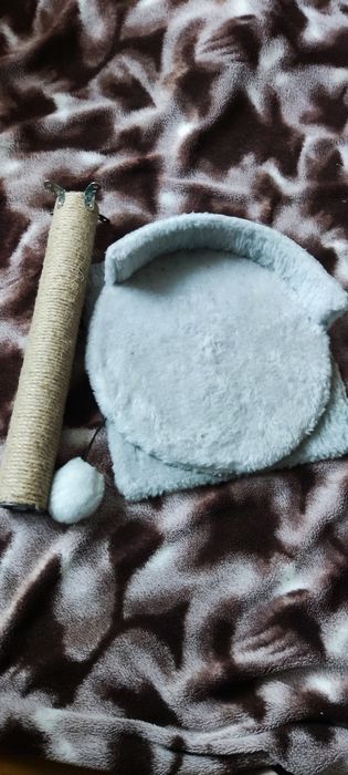 Лежанка/когтеточка для котов