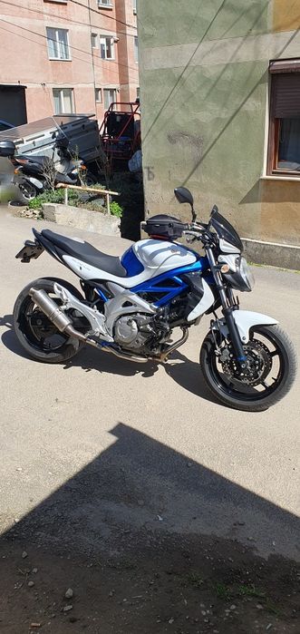 Suzuki gladius sfv 650 DE-CAT Dominator