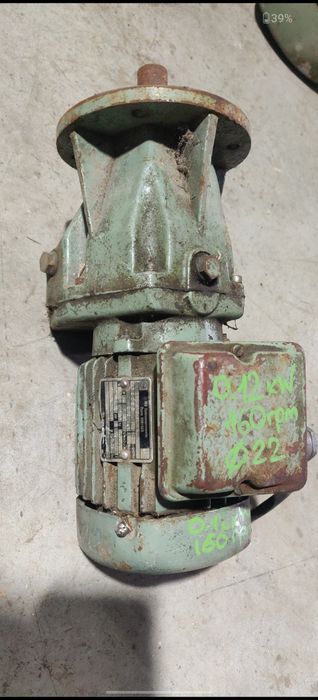 Motor electric trifazat cu reductor, 0.12kW, 160rpm, 380V