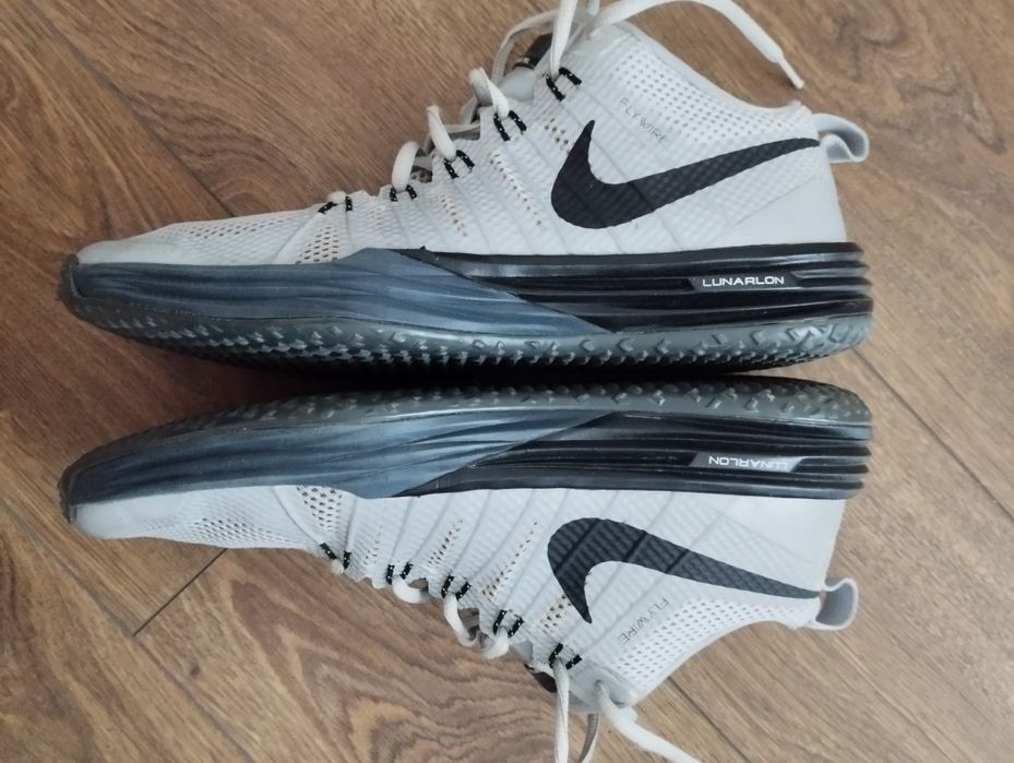 Nike Lunar TR1 Flywire Silver Grey