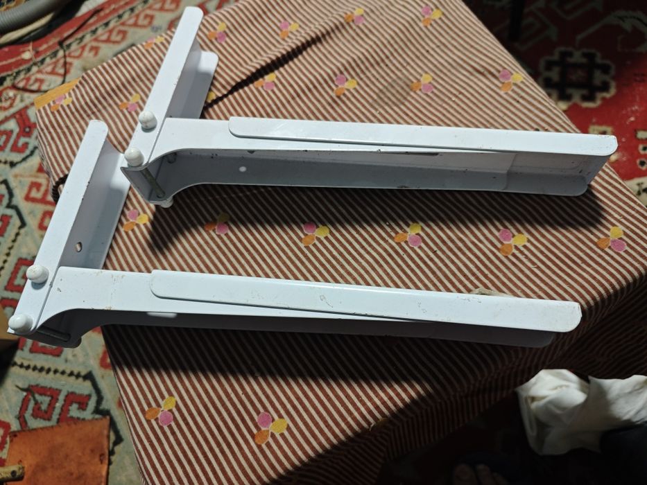 Крепление микроволновки.