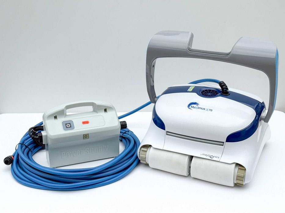 Robot curățare piscină Dolphin Maytronics Maximus X70