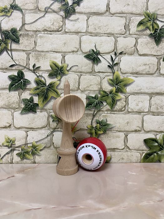 Kendama Krom cu gaura in ken